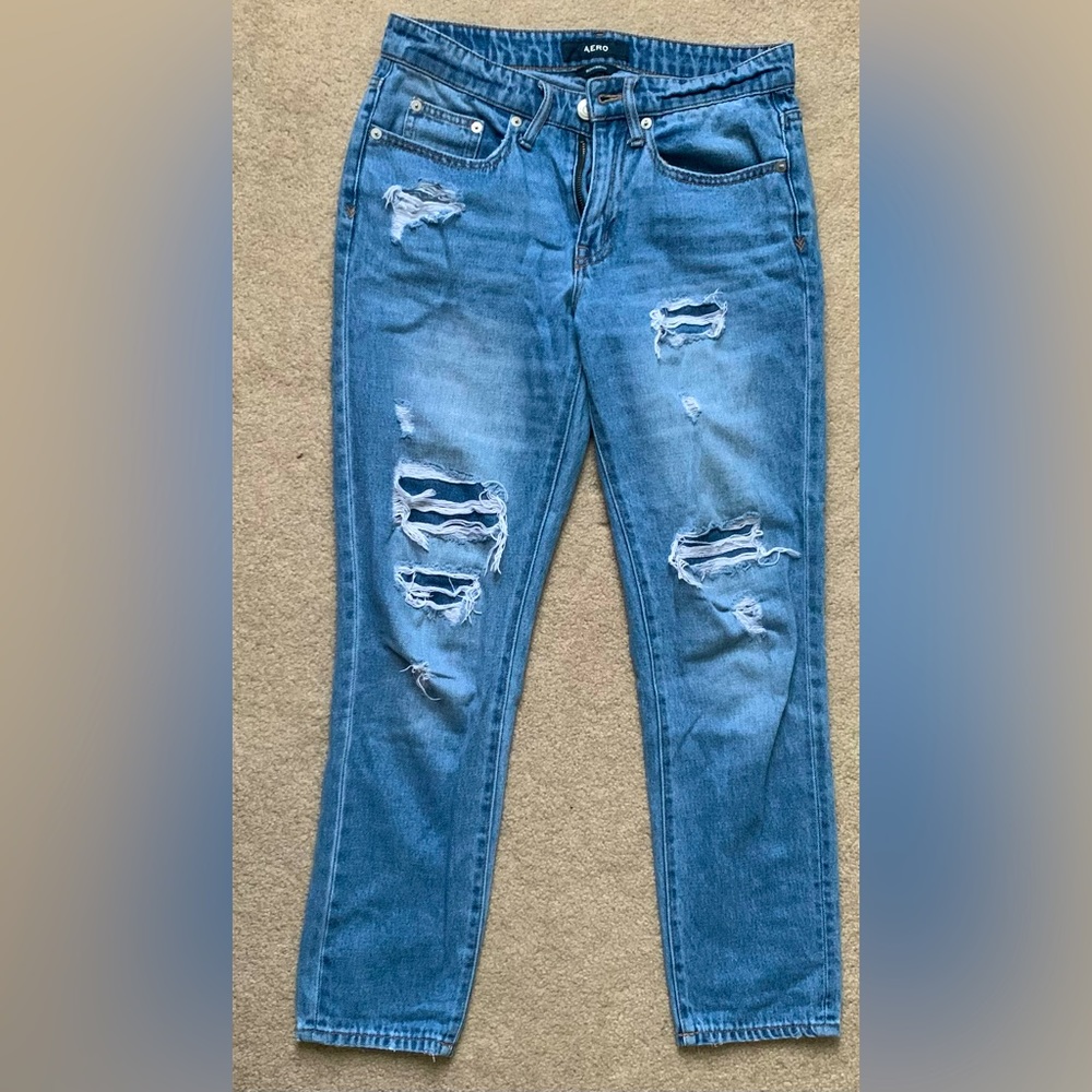 Aero Boyfriend Mom Jeans Size 4